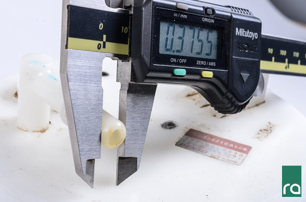 Radium SAE Female EFI Quick Connect to AN Male Low Profile Fitting - Revzone