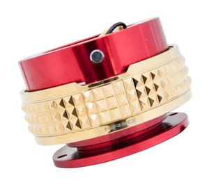 NRG Quick Release Kit - Pyramid Edition - Red Body / Chrome Gold Pyramid Ring - SRK-210RD/CG