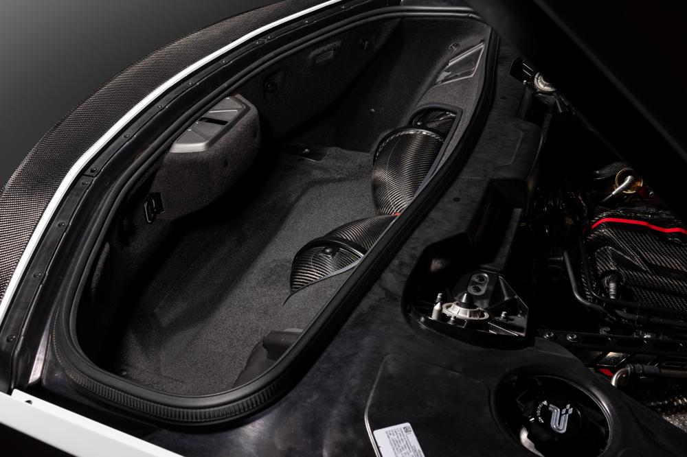 Eventuri C8 Corvette Stingray Coupe Carbon Intake - Revzone
