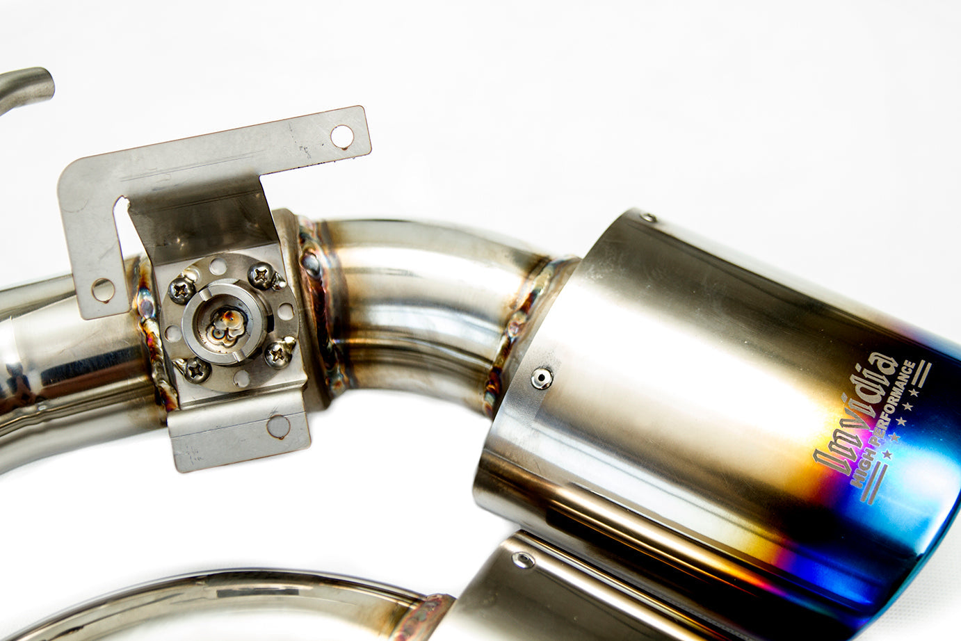 Invidia Q300 Valved Catback Exhaust w/Oval Tips - VW Golf R Mk7 - Revzone
