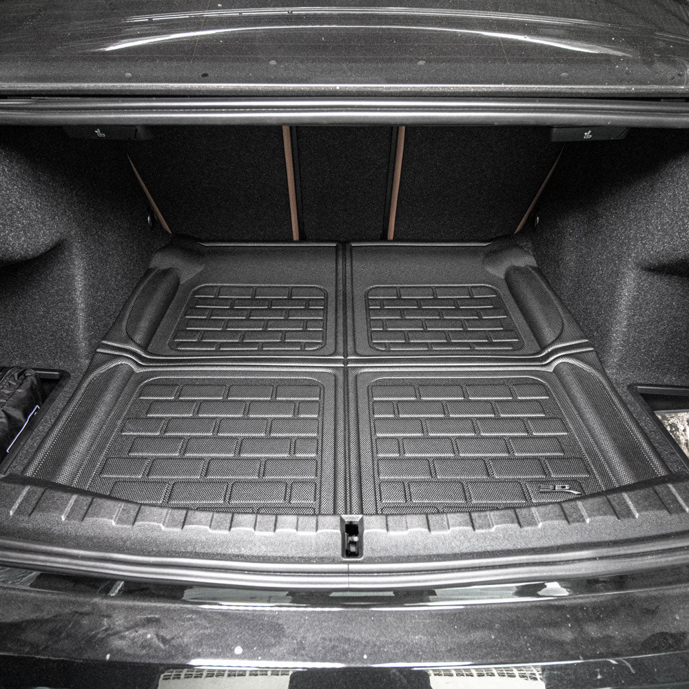 Kagu boot liner fitted in the vehicle - 3D MAXpider - Revzone