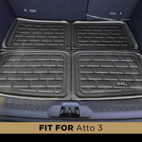 Kagu boot liner fitted in the vehicle - 3D MAXpider - Revzone
