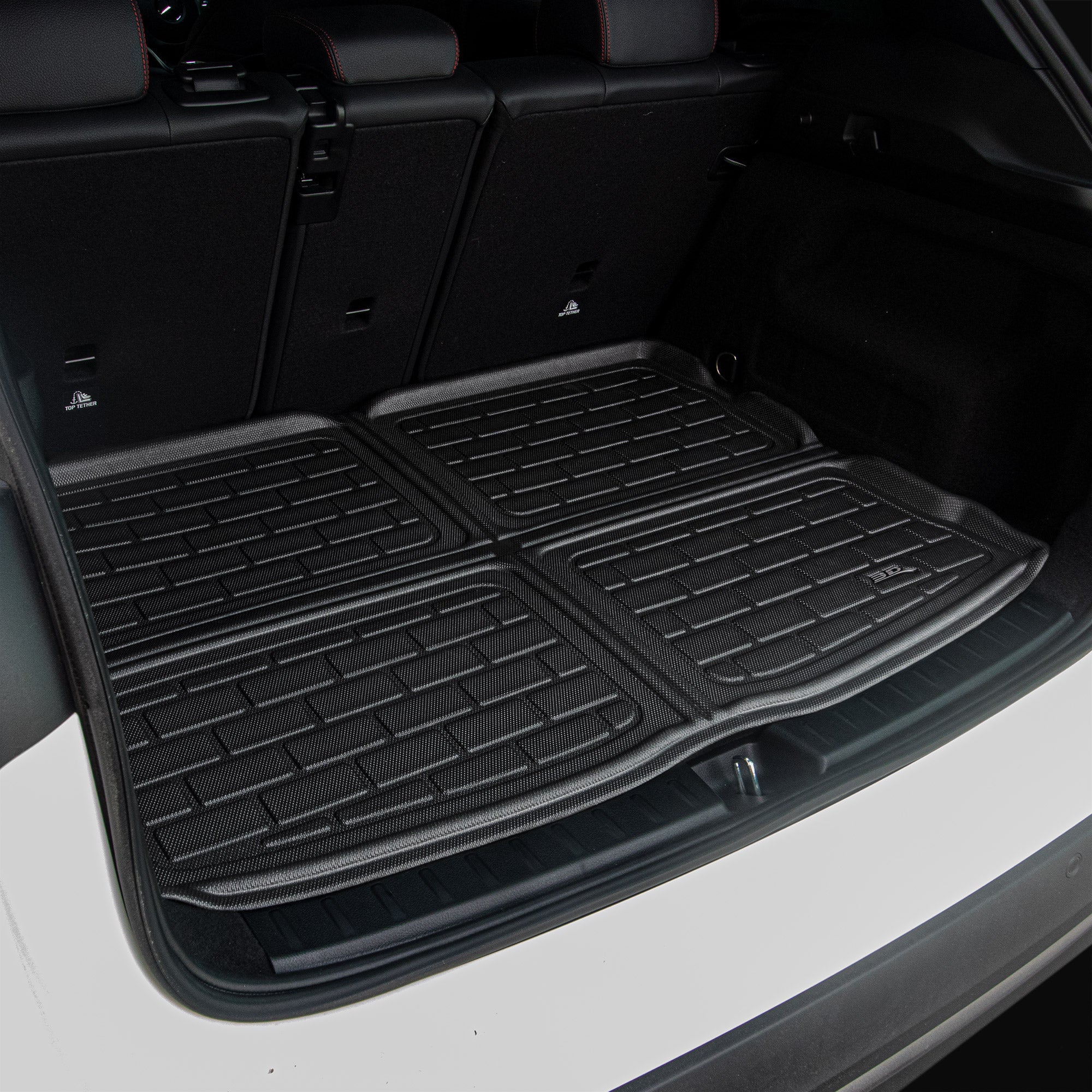 Kagu boot liner fitted in the vehicle - 3D MAXpider - Revzone