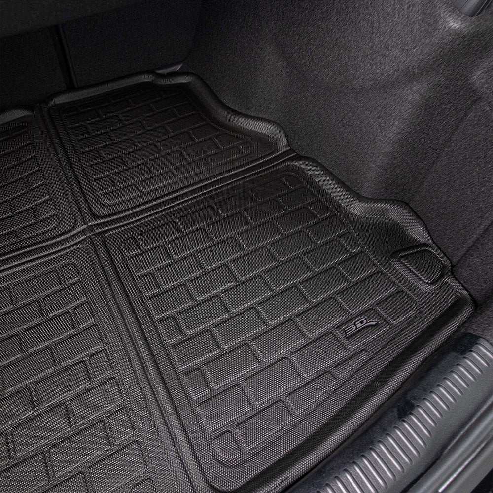 Kagu boot liner fitted in the vehicle - 3D MAXpider - Revzone