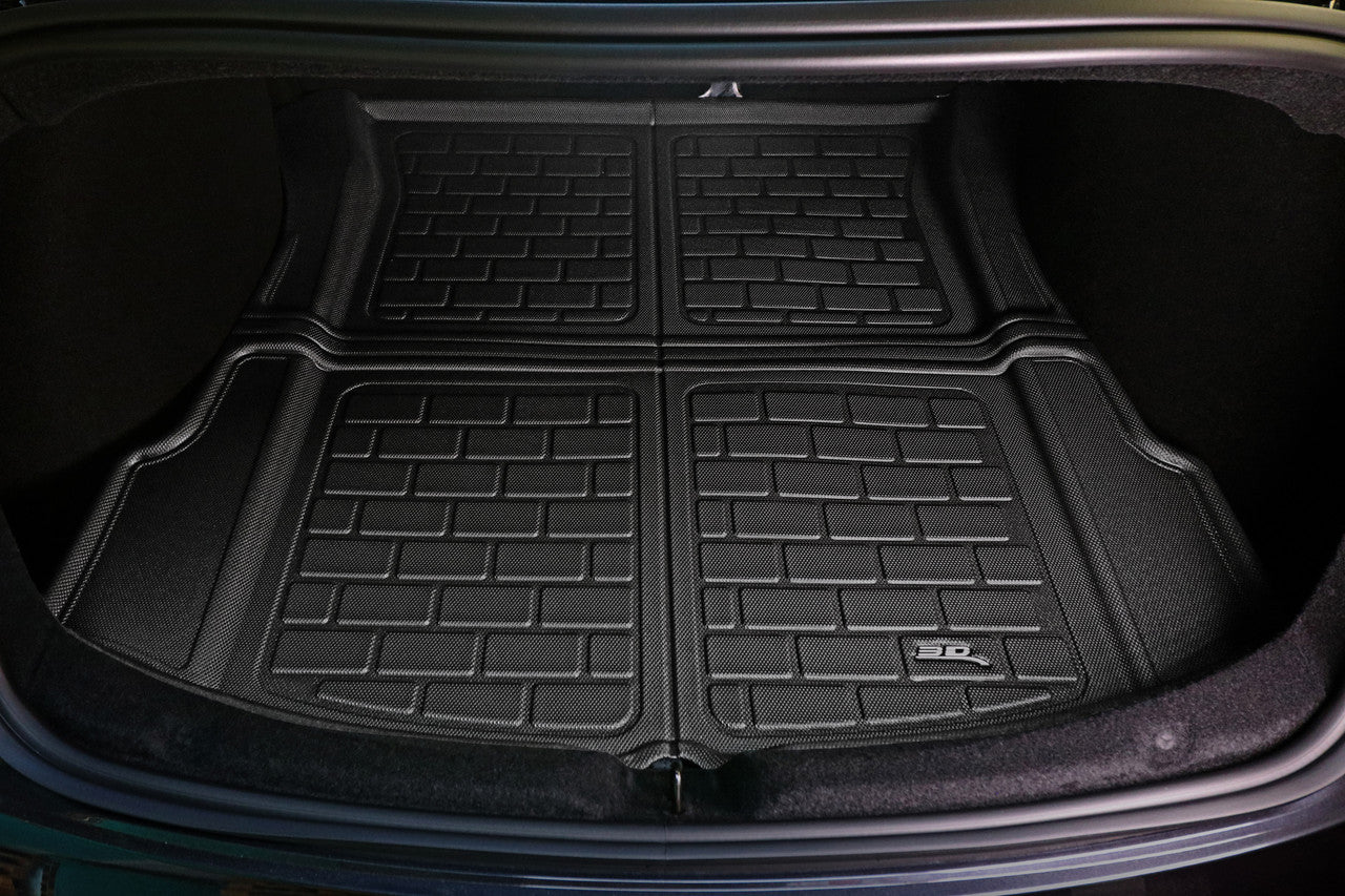 Kagu boot liner fitted in the vehicle - 3D MAXpider - Revzone