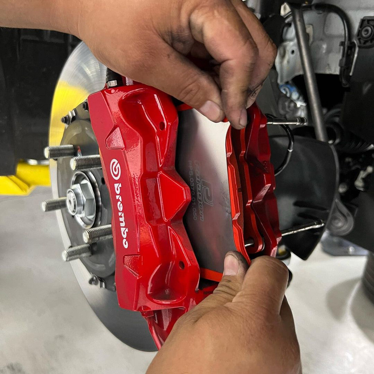Paragon PPS370 Titanium Brake Pad Shims (Suit Brembo 4 pot STI, Civic Type R) - Revzone