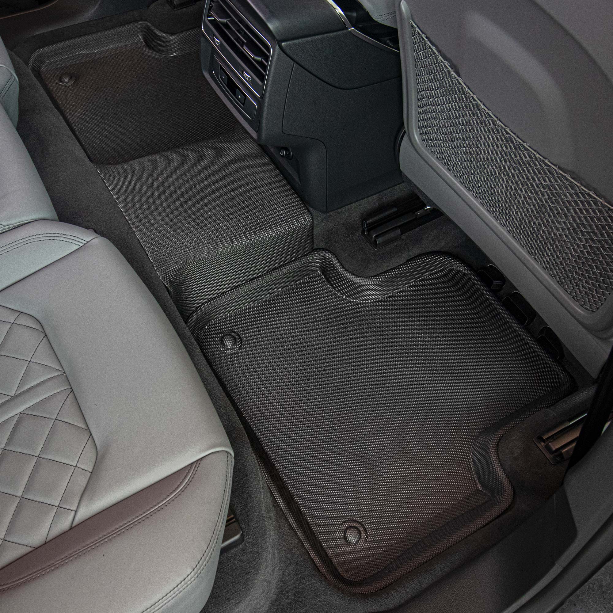 Kagu floor liners anti-skid backing detail - 3D MAXpider - Revzone