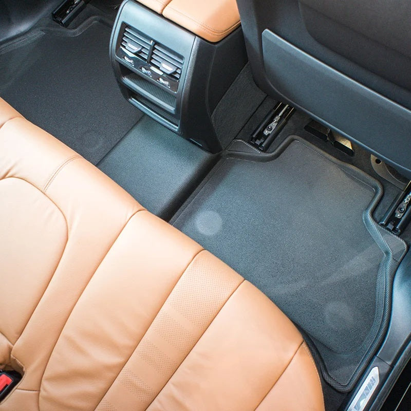 Kagu floor liners anti-skid backing detail - 3D MAXpider - Revzone