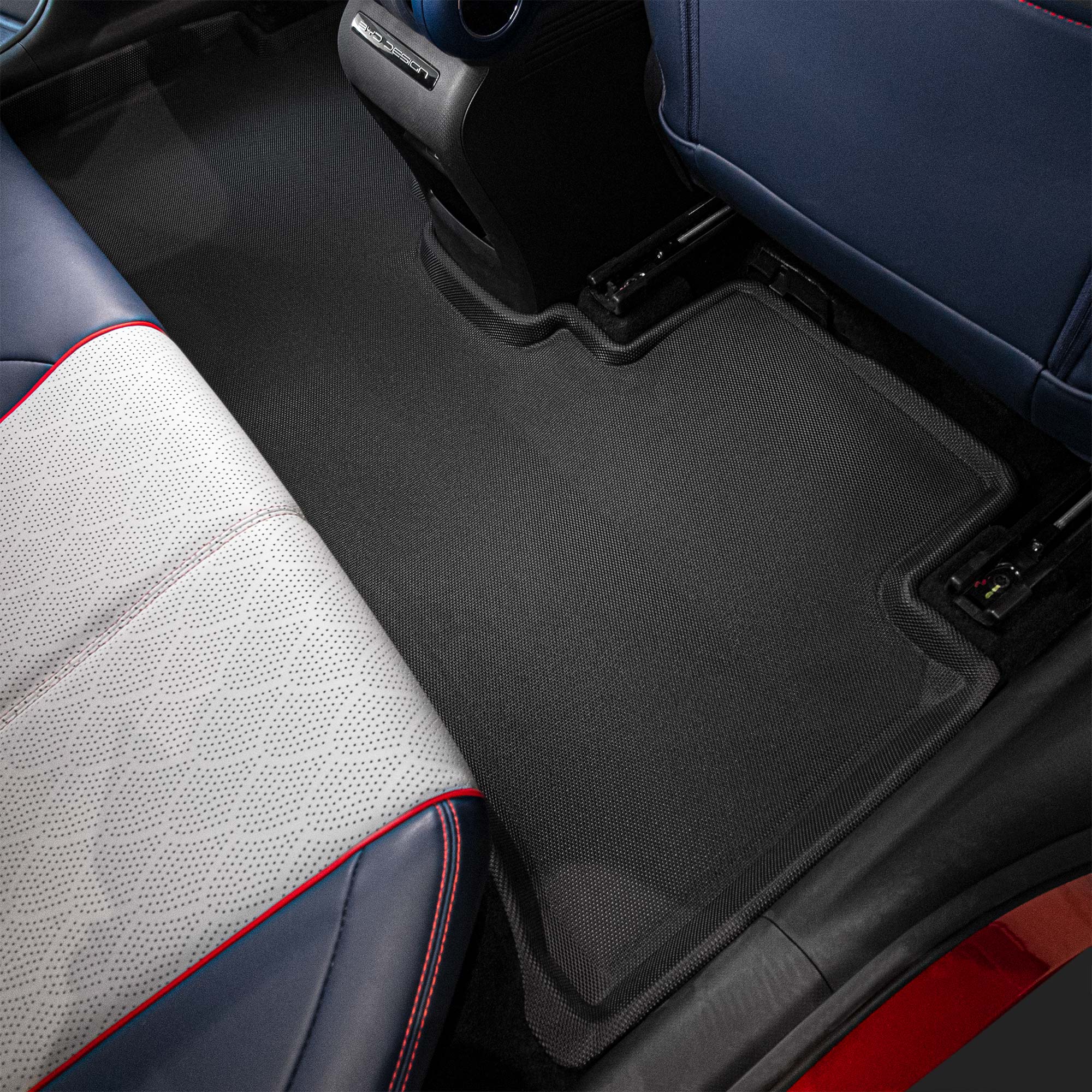 Kagu floor liners anti-skid backing detail - 3D MAXpider - Revzone