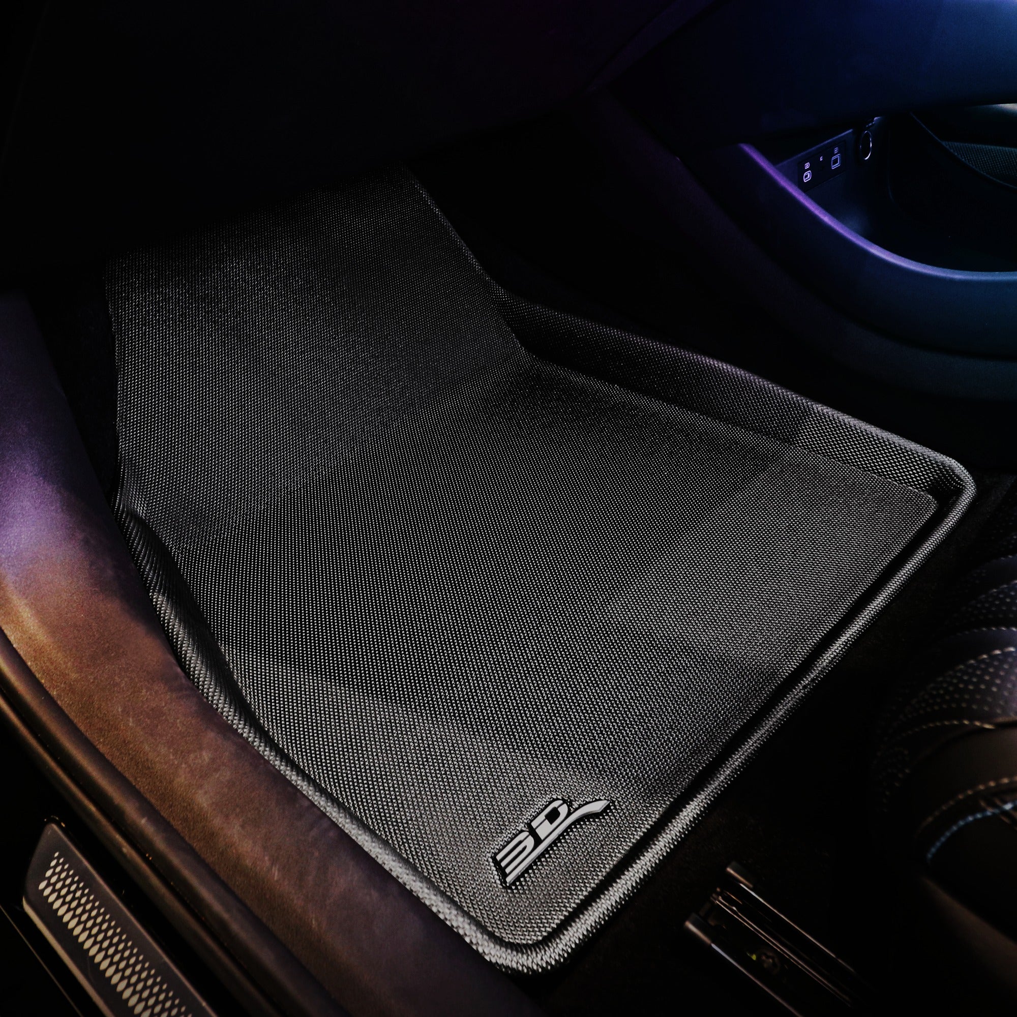 Kagu floor liners surface pattern detail - 3D MAXpider - Revzone