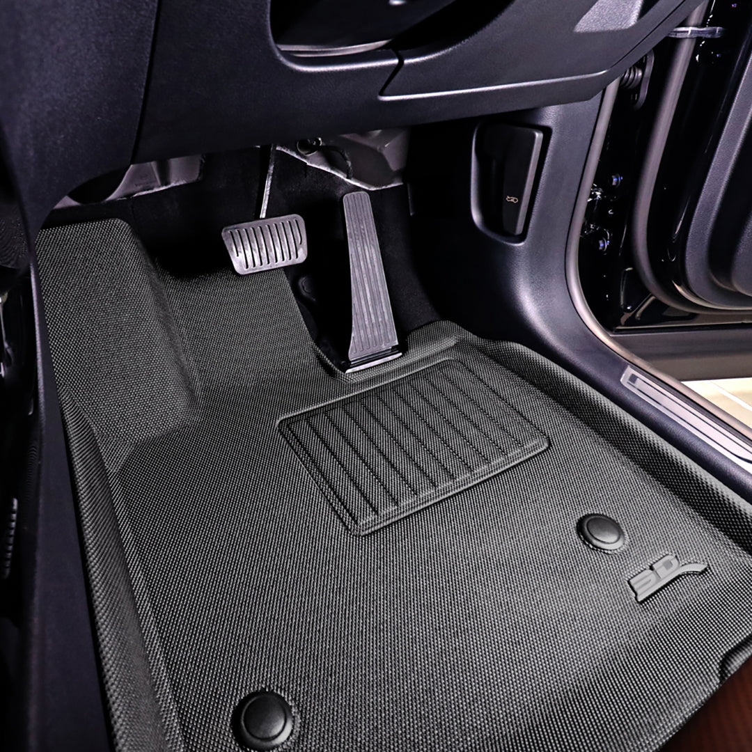 Kagu floor liners fitted in the vehicle - 3D MAXpider - Revzone