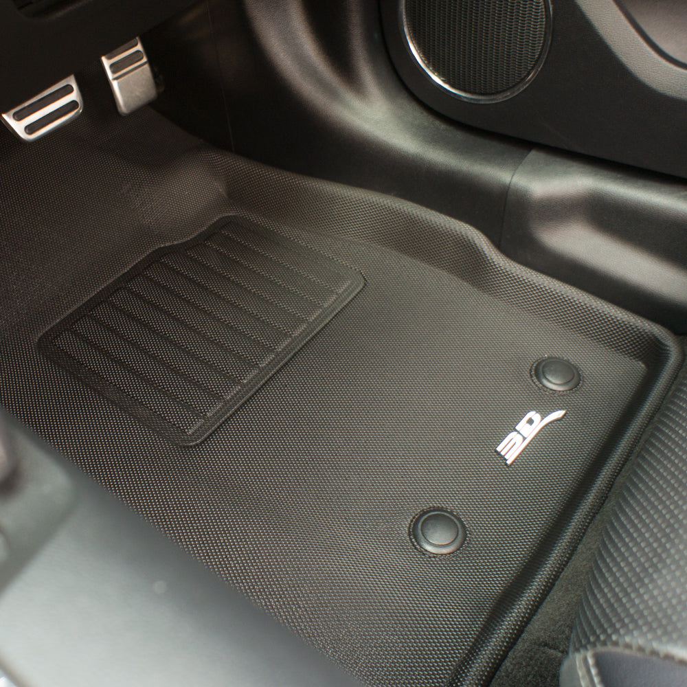Kagu floor liners surface pattern detail - 3D MAXpider - Revzone