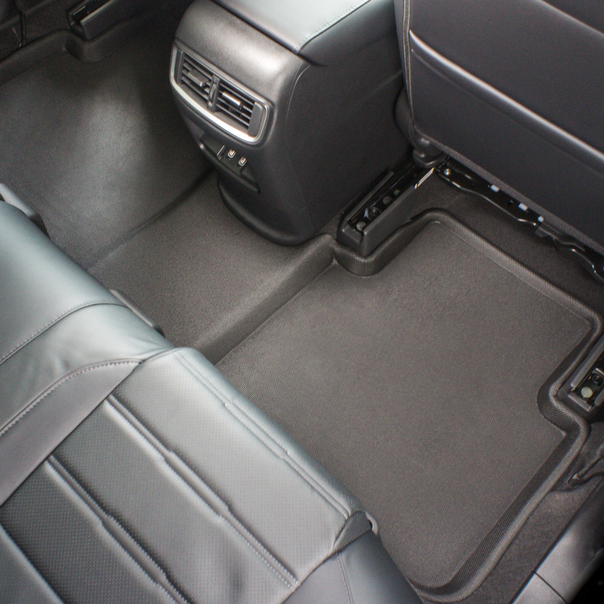Kagu floor liners construction layers - 3D MAXpider - Revzone