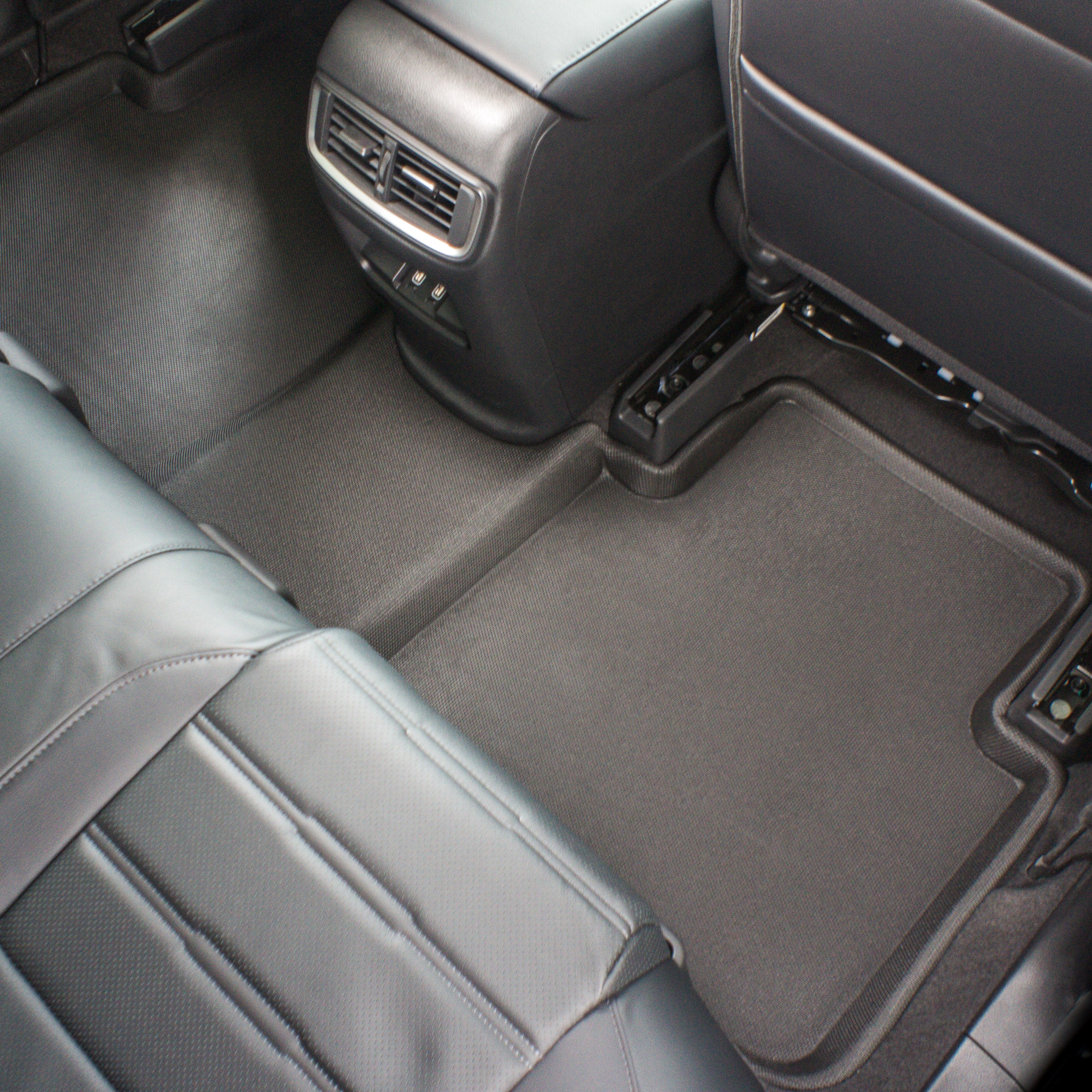 Kagu floor liners construction layers - 3D MAXpider - Revzone
