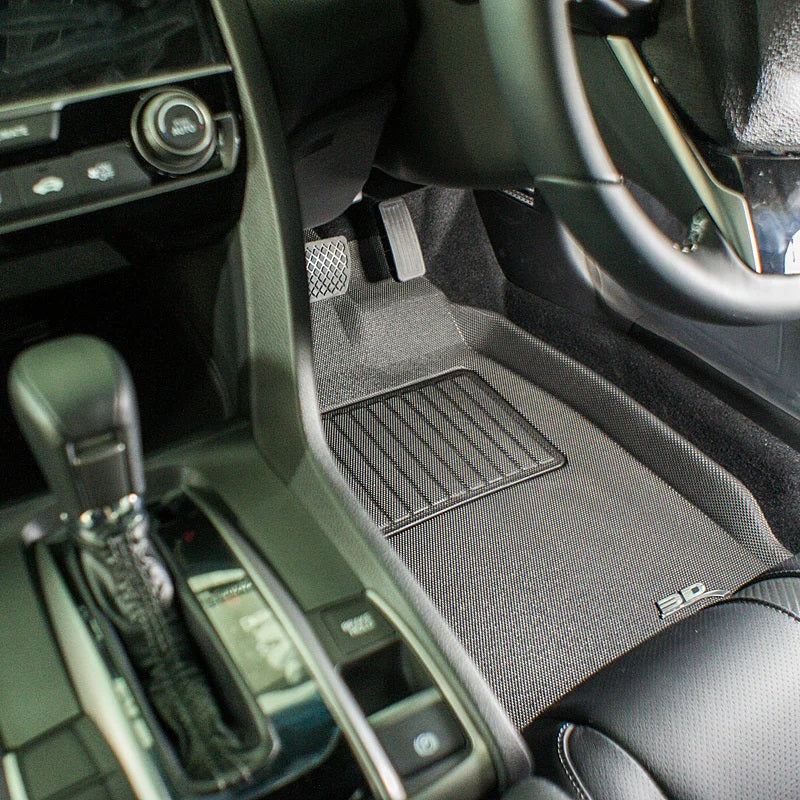 Kagu floor liners surface pattern detail - 3D MAXpider - Revzone