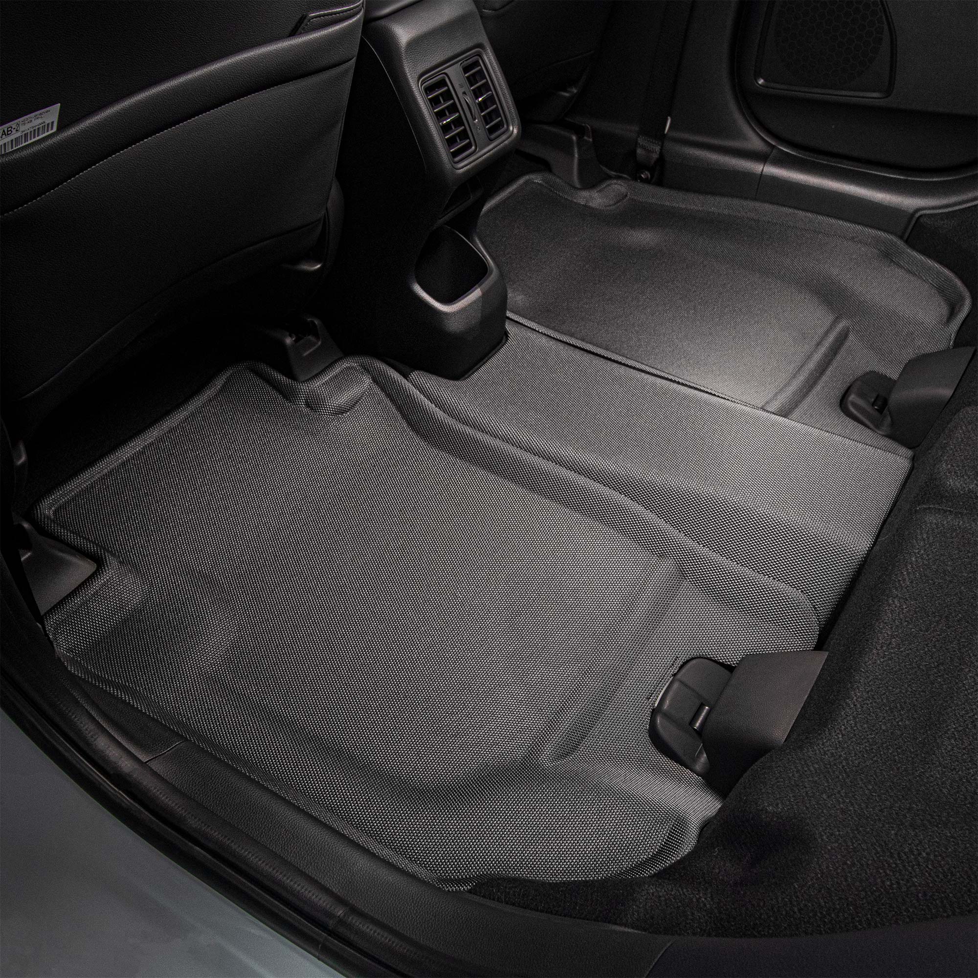 Kagu floor liners raised edge detail - 3D MAXpider - Revzone