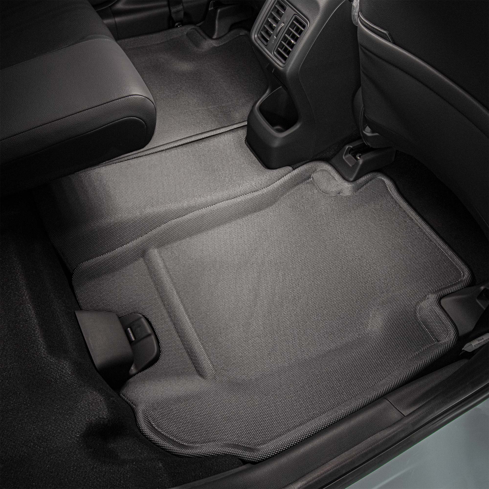 Kagu floor liners anti-skid backing detail - 3D MAXpider - Revzone