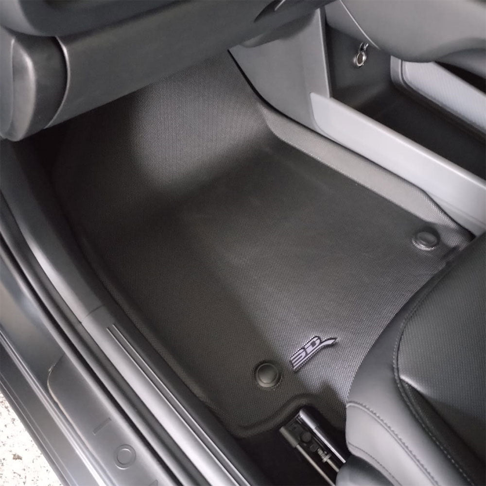 Kagu floor liners surface pattern detail - 3D MAXpider - Revzone