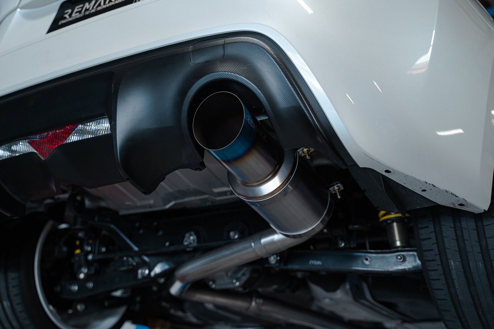 Remark Cat-Back Exhaust R1 Spec Single-Exit Titanium - Subaru BRZ / Toyota 86 ZC6/ZN6 12-21