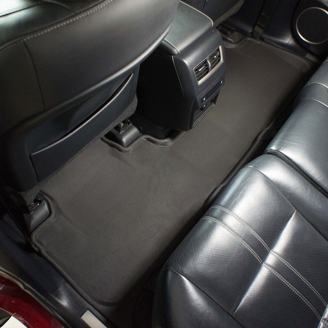 Kagu floor liners raised edge detail - 3D MAXpider - Revzone