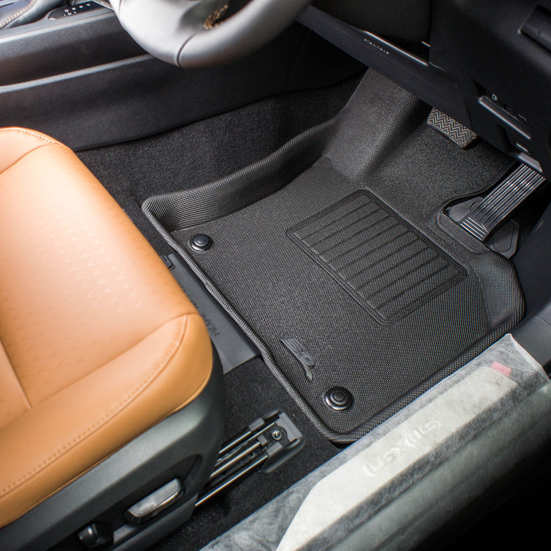 Kagu floor liners fitted in the vehicle - 3D MAXpider - Revzone