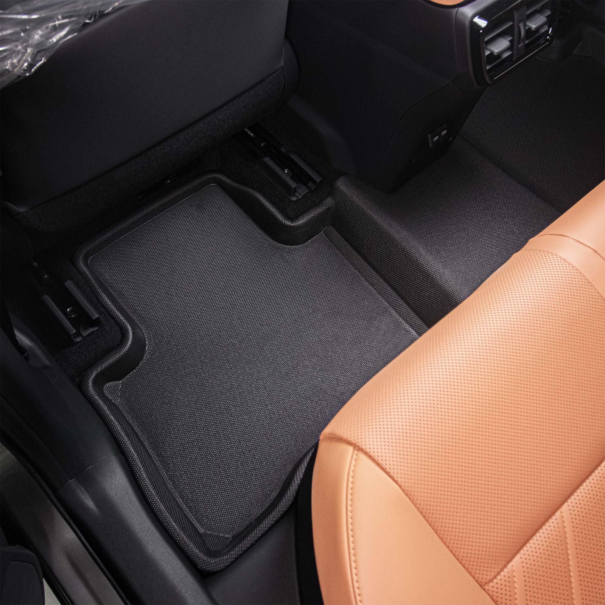 Kagu floor liners anti-skid backing detail - 3D MAXpider - Revzone