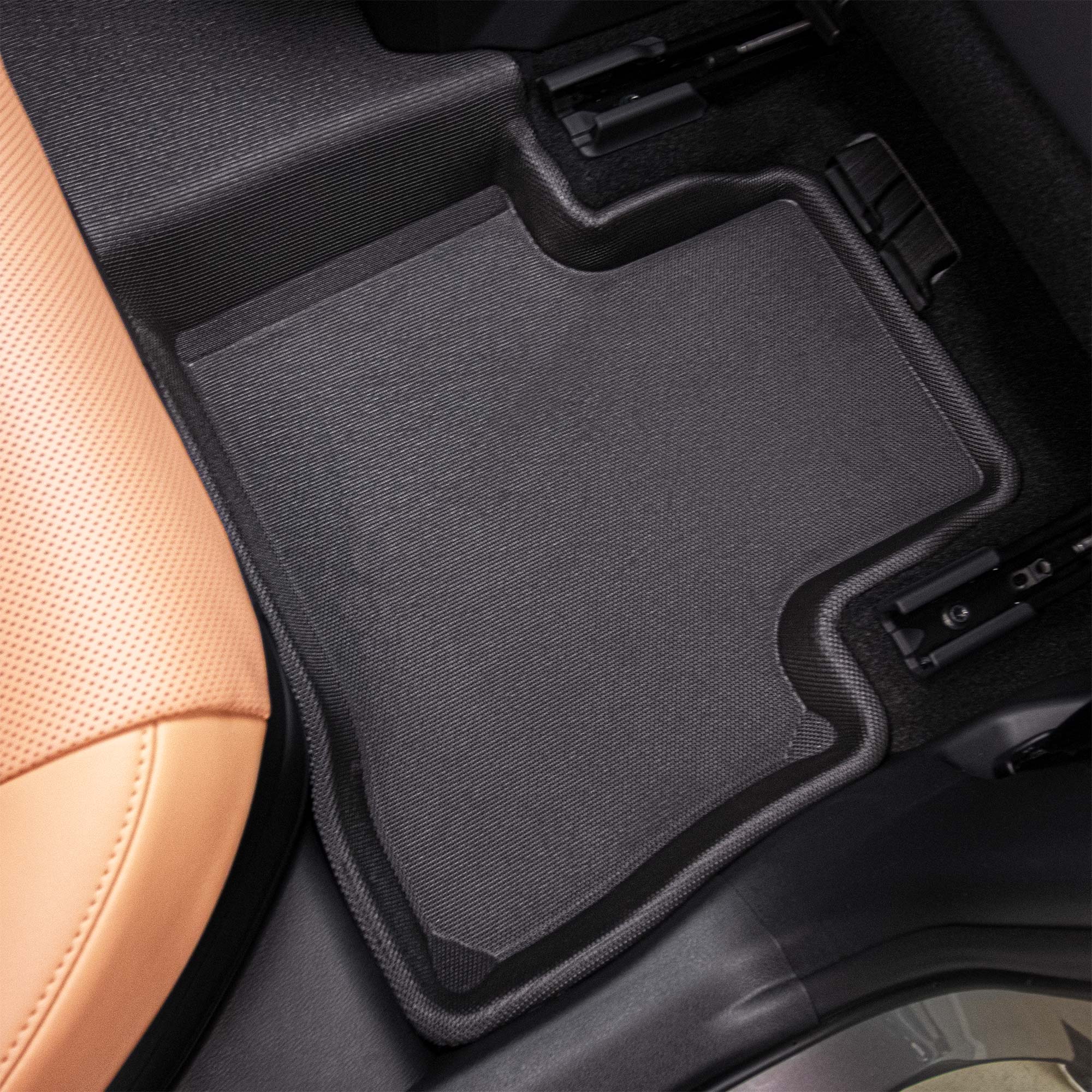 Kagu floor liners additional view - 3D MAXpider - Revzone