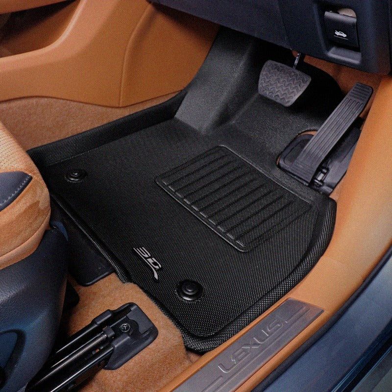Kagu floor liners fitted in the vehicle - 3D MAXpider - Revzone