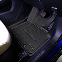 Kagu floor liners fitted in the vehicle - 3D MAXpider - Revzone