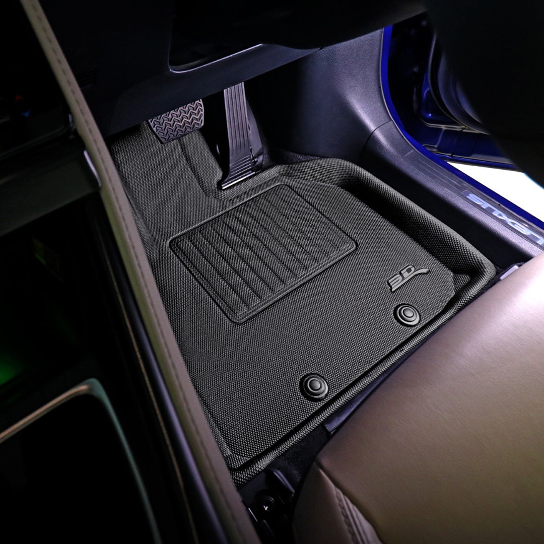 Kagu floor liners surface pattern detail - 3D MAXpider - Revzone