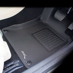 Kagu floor liners fitted in the vehicle - 3D MAXpider - Revzone