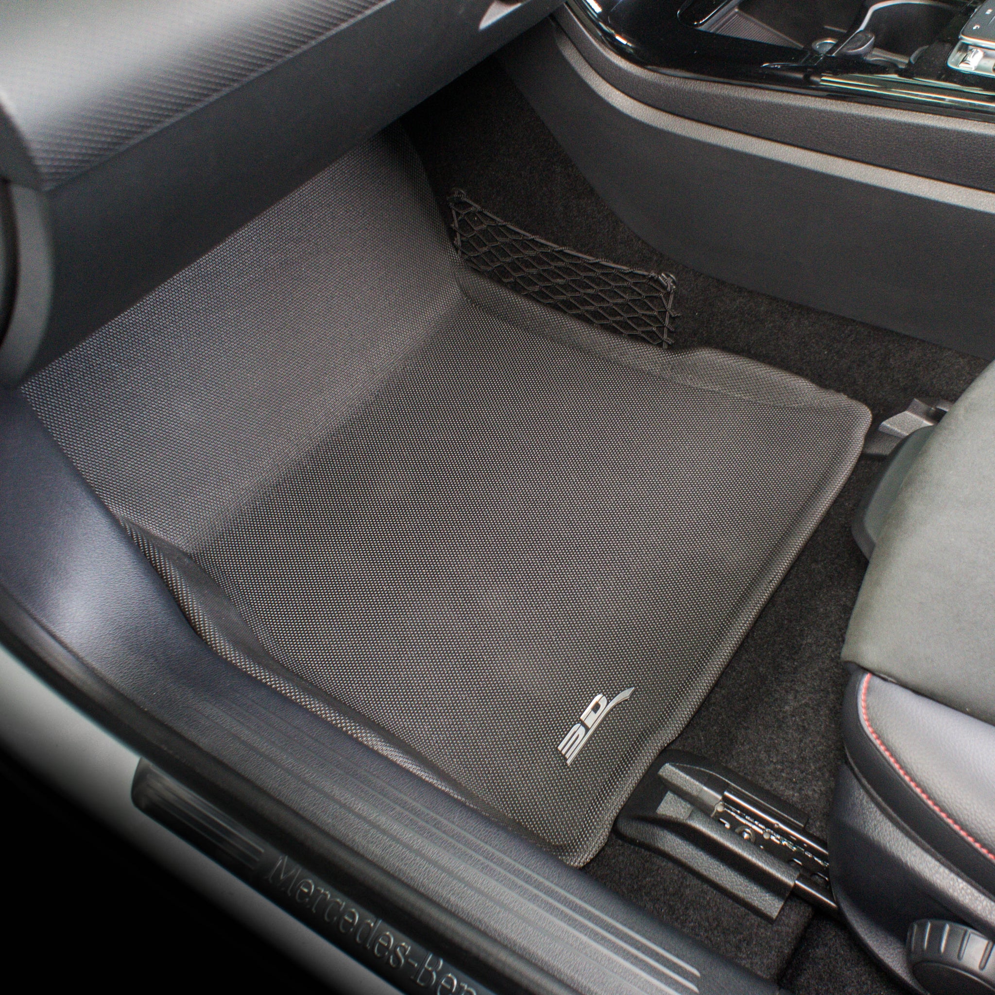 Kagu floor liners raised edge detail - 3D MAXpider - Revzone