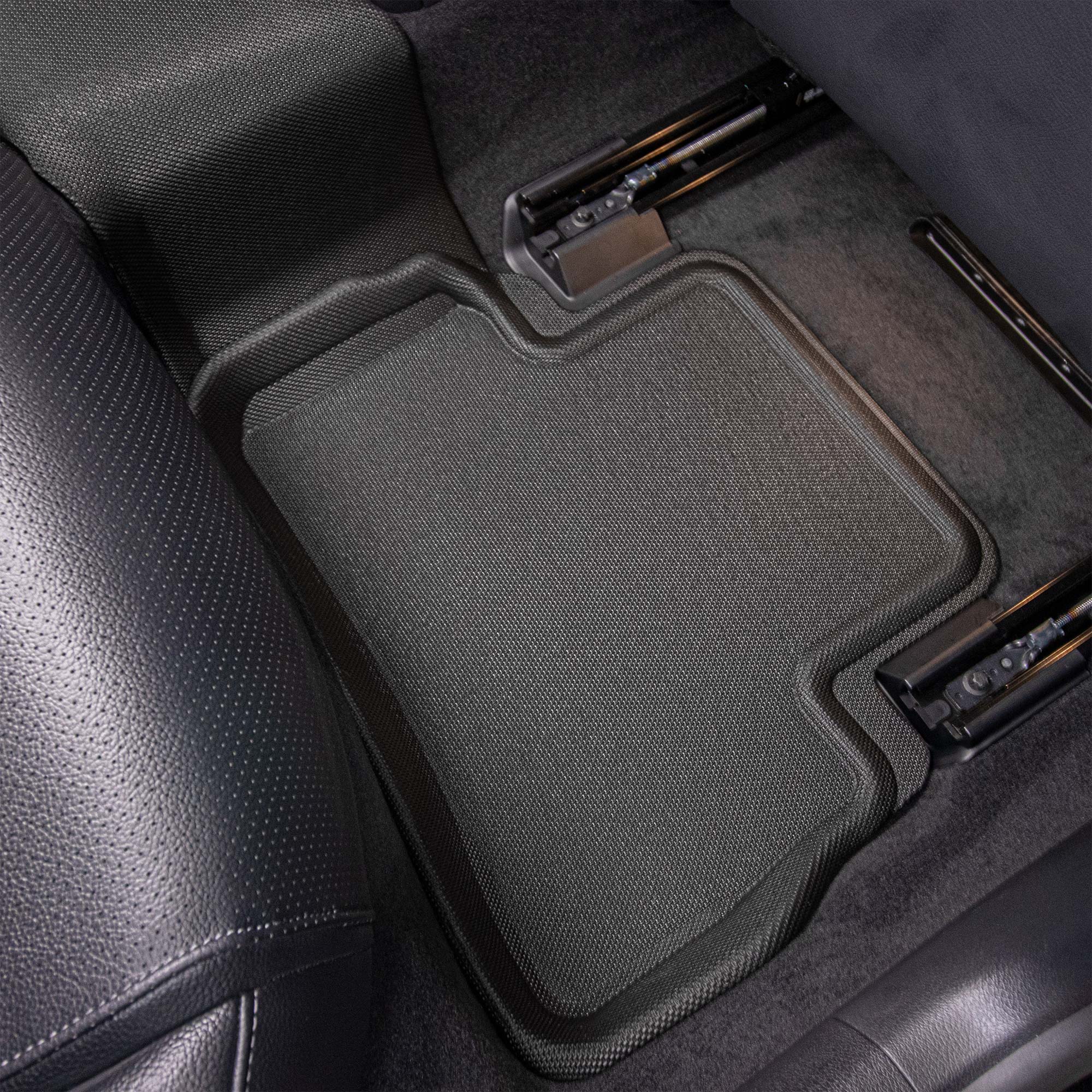 Kagu floor liners anti-skid backing detail - 3D MAXpider - Revzone