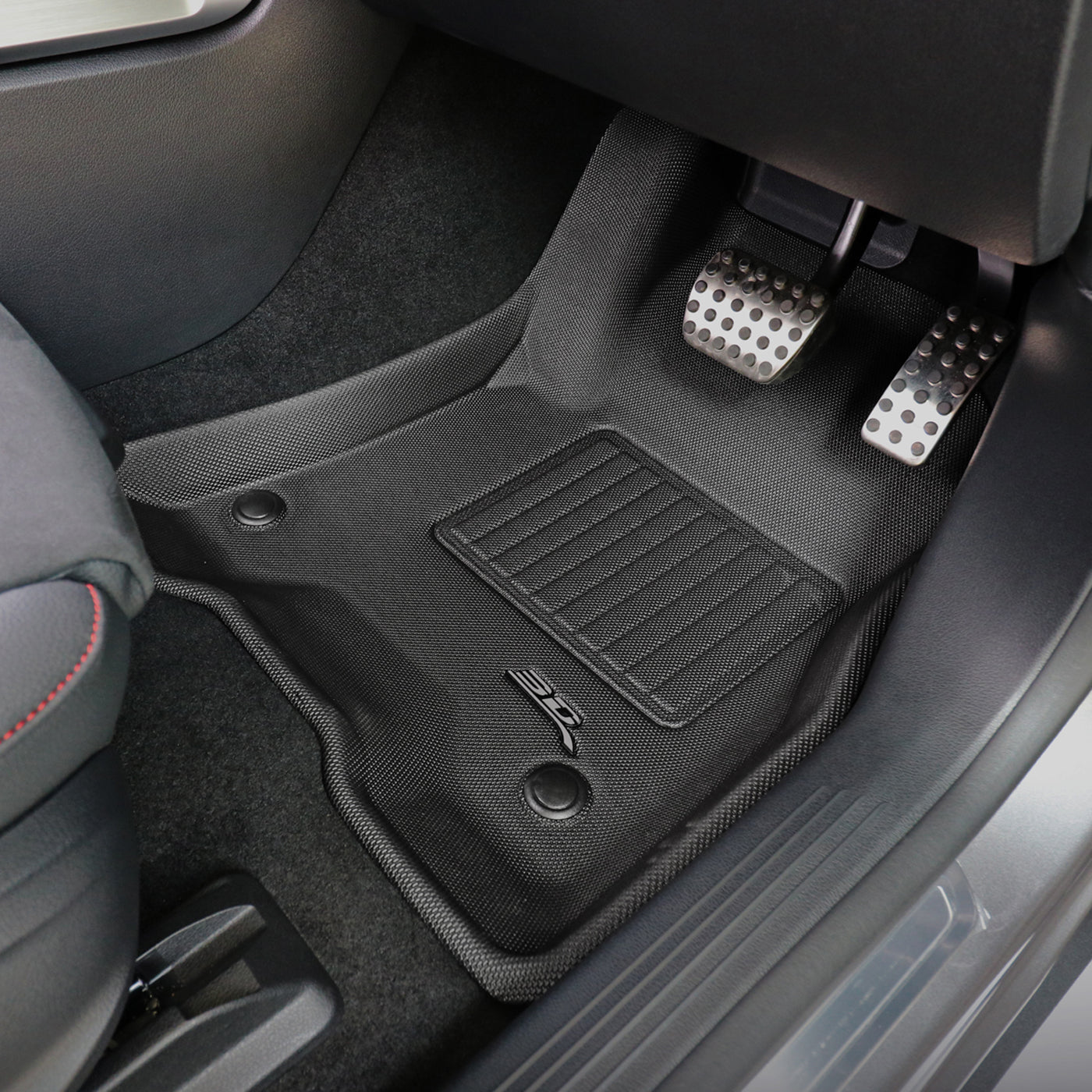 Kagu floor liners fitted in the vehicle - 3D MAXpider - Revzone