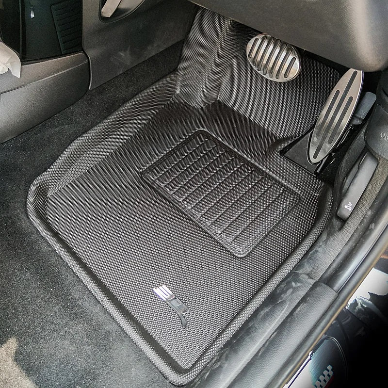 Kagu floor liners fitted in the vehicle - 3D MAXpider - Revzone