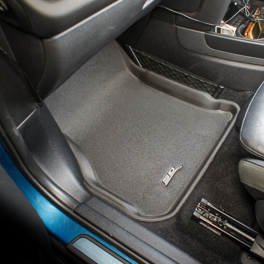 Kagu floor liners surface pattern detail - 3D MAXpider - Revzone