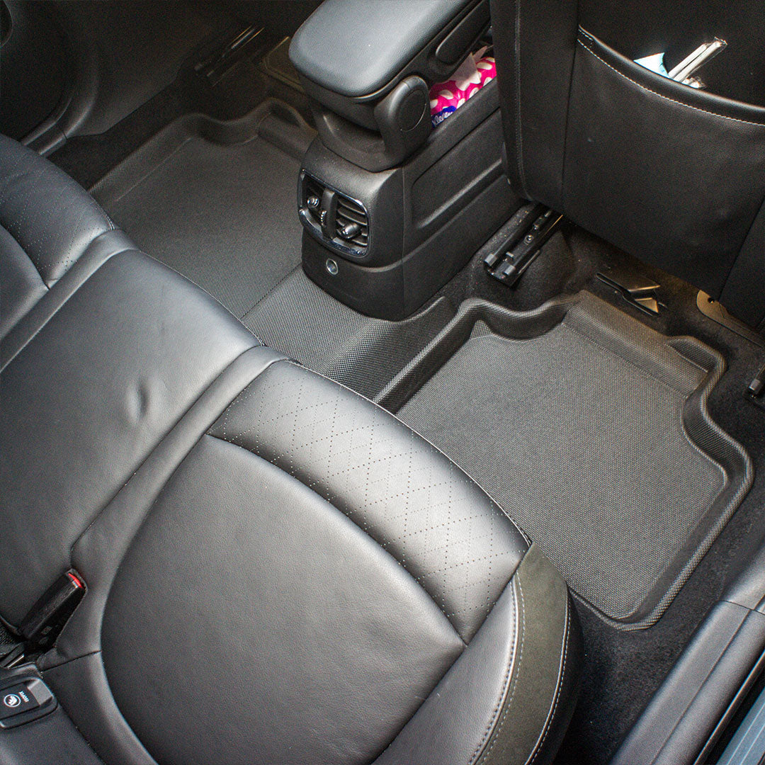 Kagu floor liners raised edge detail - 3D MAXpider - Revzone