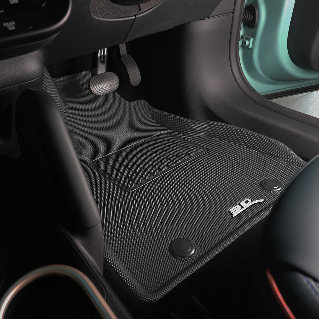 Kagu floor liners surface pattern detail - 3D MAXpider - Revzone