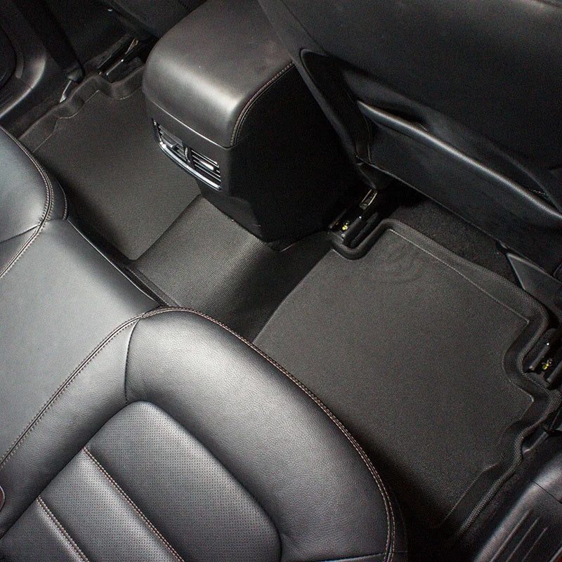 Kagu floor liners raised edge detail - 3D MAXpider - Revzone