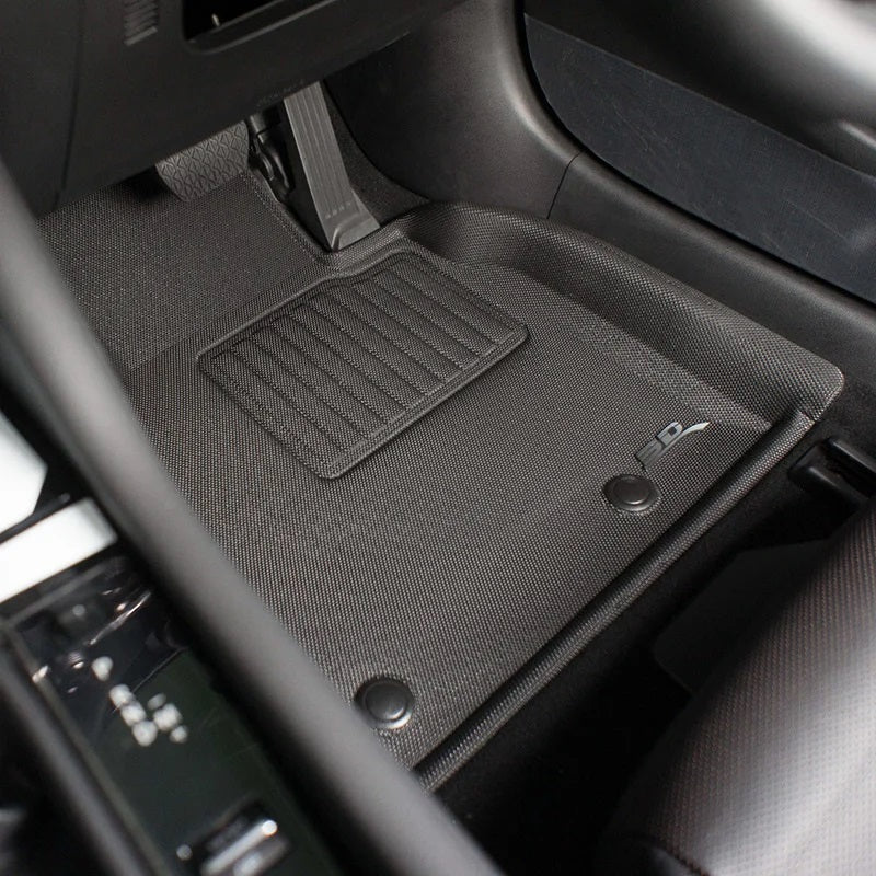 Kagu floor liners fitted in the vehicle - 3D MAXpider - Revzone