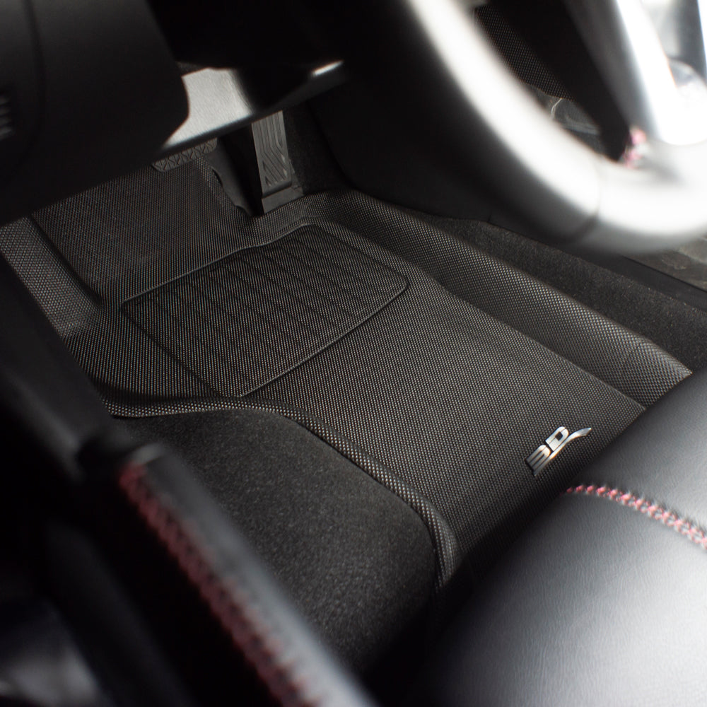 Kagu floor liners surface pattern detail - 3D MAXpider - Revzone