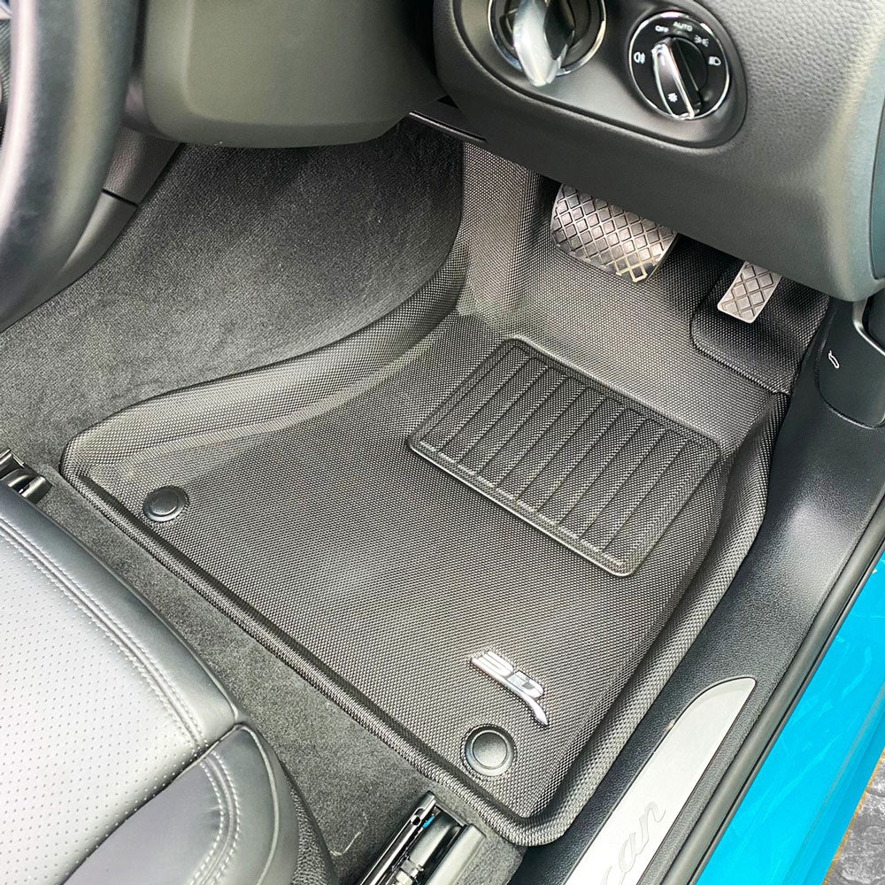 Kagu floor liners fitted in the vehicle - 3D MAXpider - Revzone
