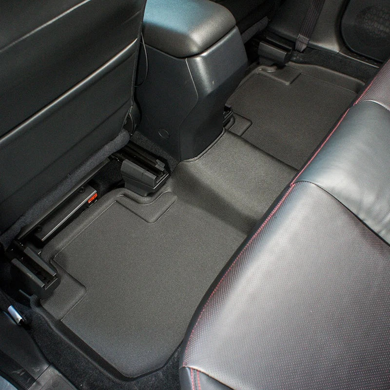 Kagu floor liners raised edge detail - 3D MAXpider - Revzone