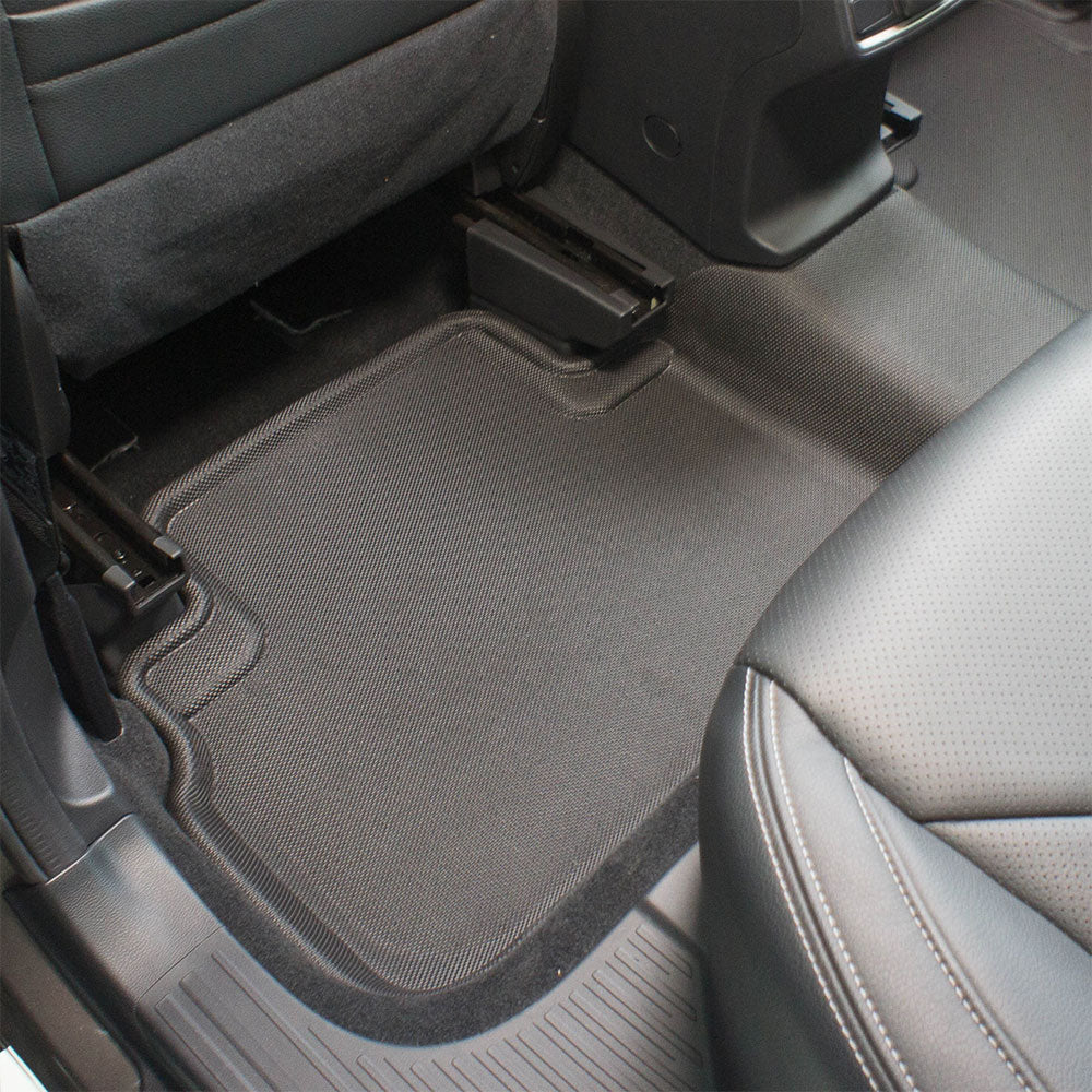 Kagu floor liners anti-skid backing detail - 3D MAXpider - Revzone