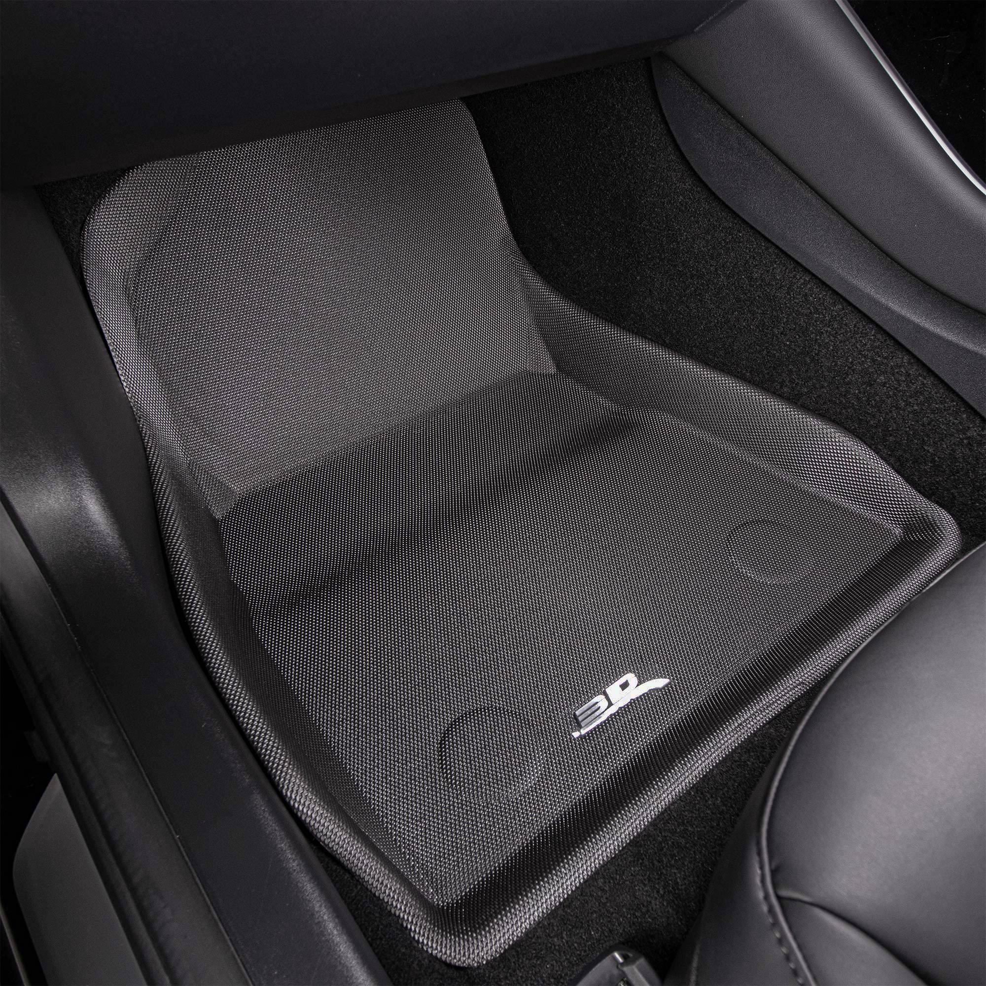 Kagu floor liners surface pattern detail - 3D MAXpider - Revzone