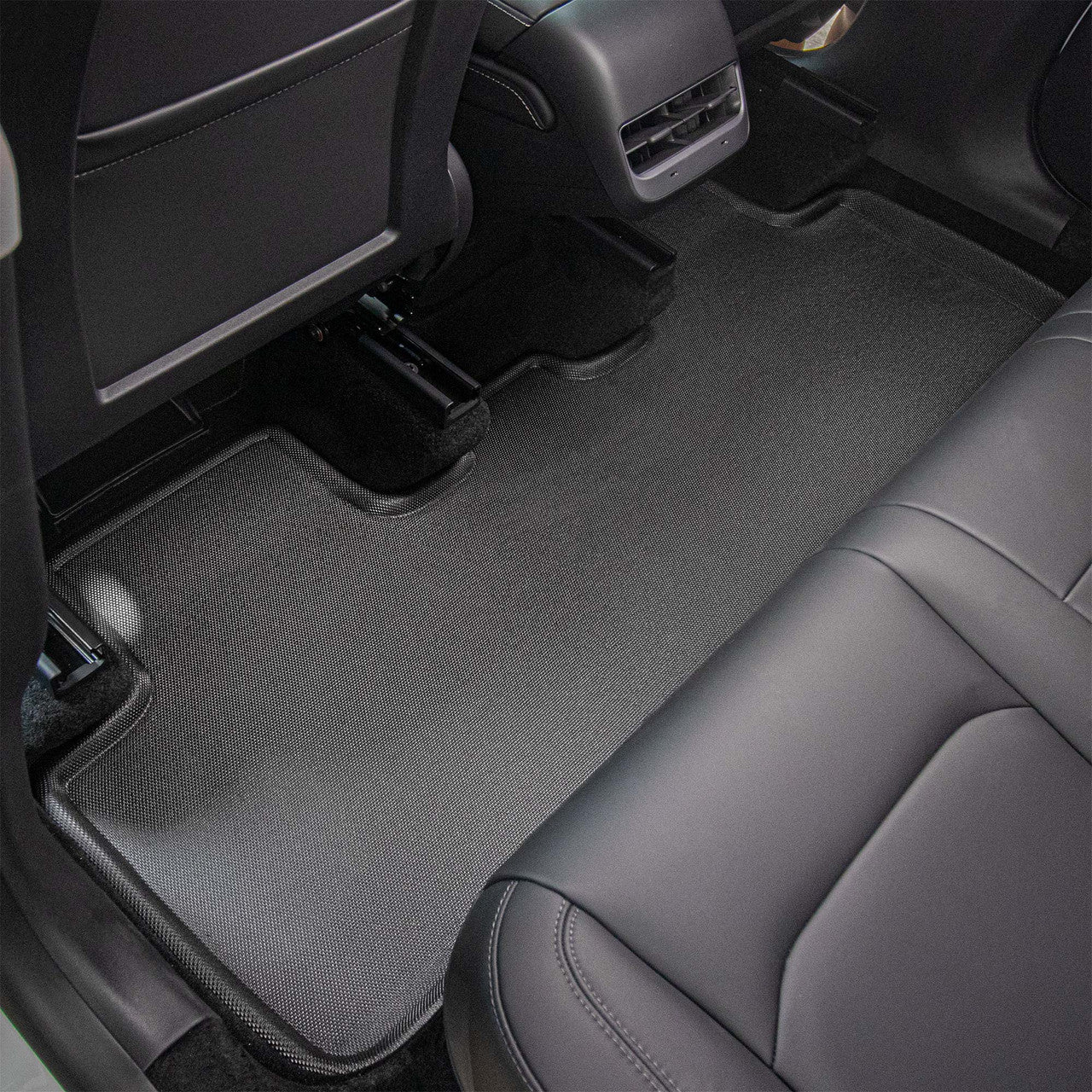 Floor liner anti-skid backing detail - 3D MAXpider - Revzone