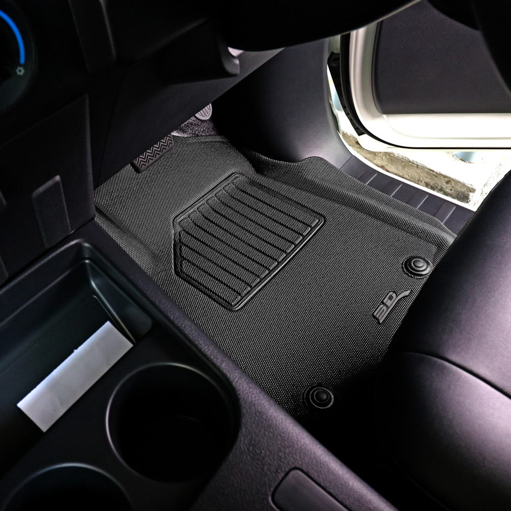 Kagu floor liners surface pattern detail - 3D MAXpider - Revzone
