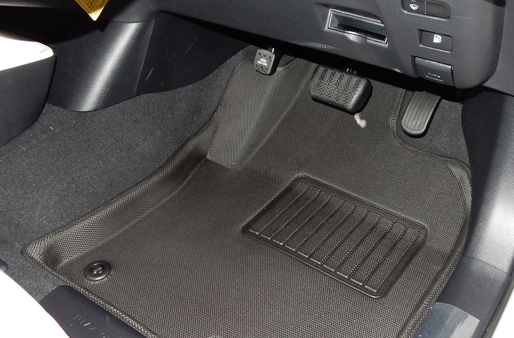 Kagu floor liners surface pattern detail - 3D MAXpider - Revzone