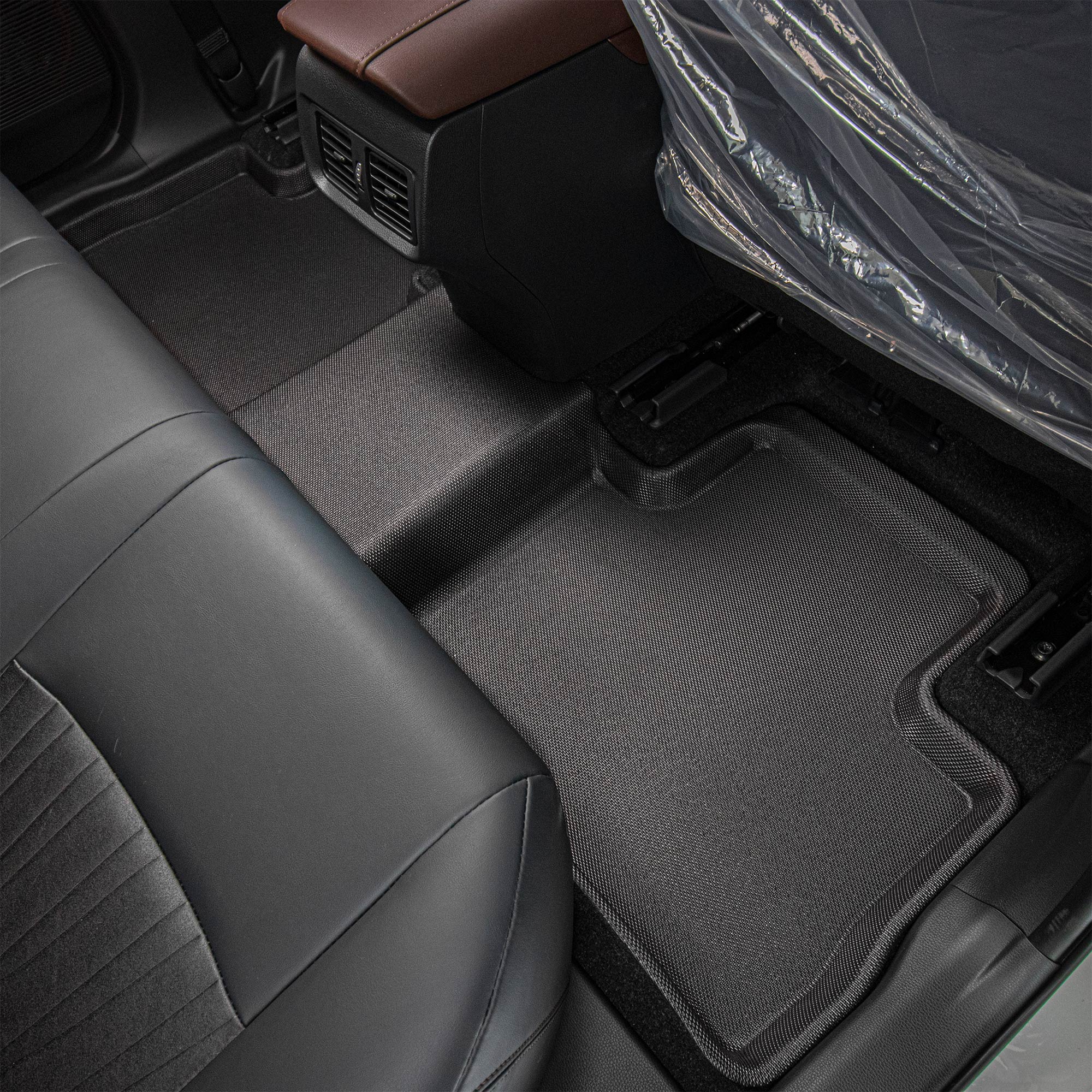 Kagu floor liners anti-skid backing detail - 3D MAXpider - Revzone