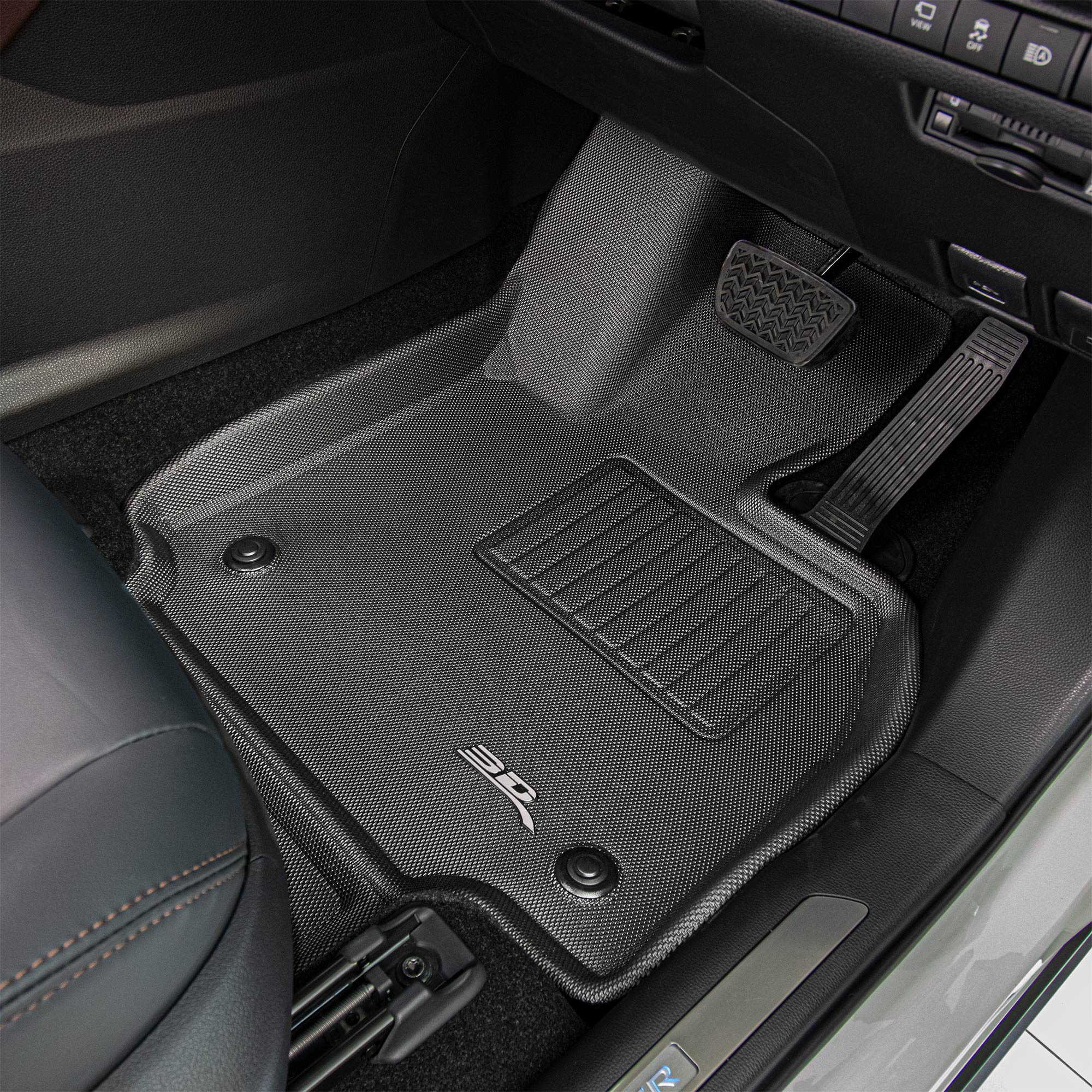 Kagu floor liners fitted in the vehicle - 3D MAXpider - Revzone